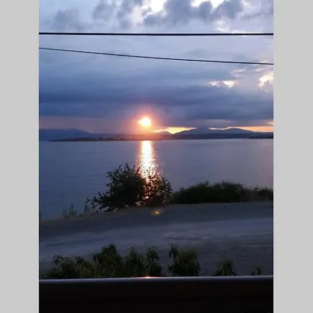 Sunset-denize Sifir Konumda, Esyali Yazlik Διαμέρισμα Seferihisar